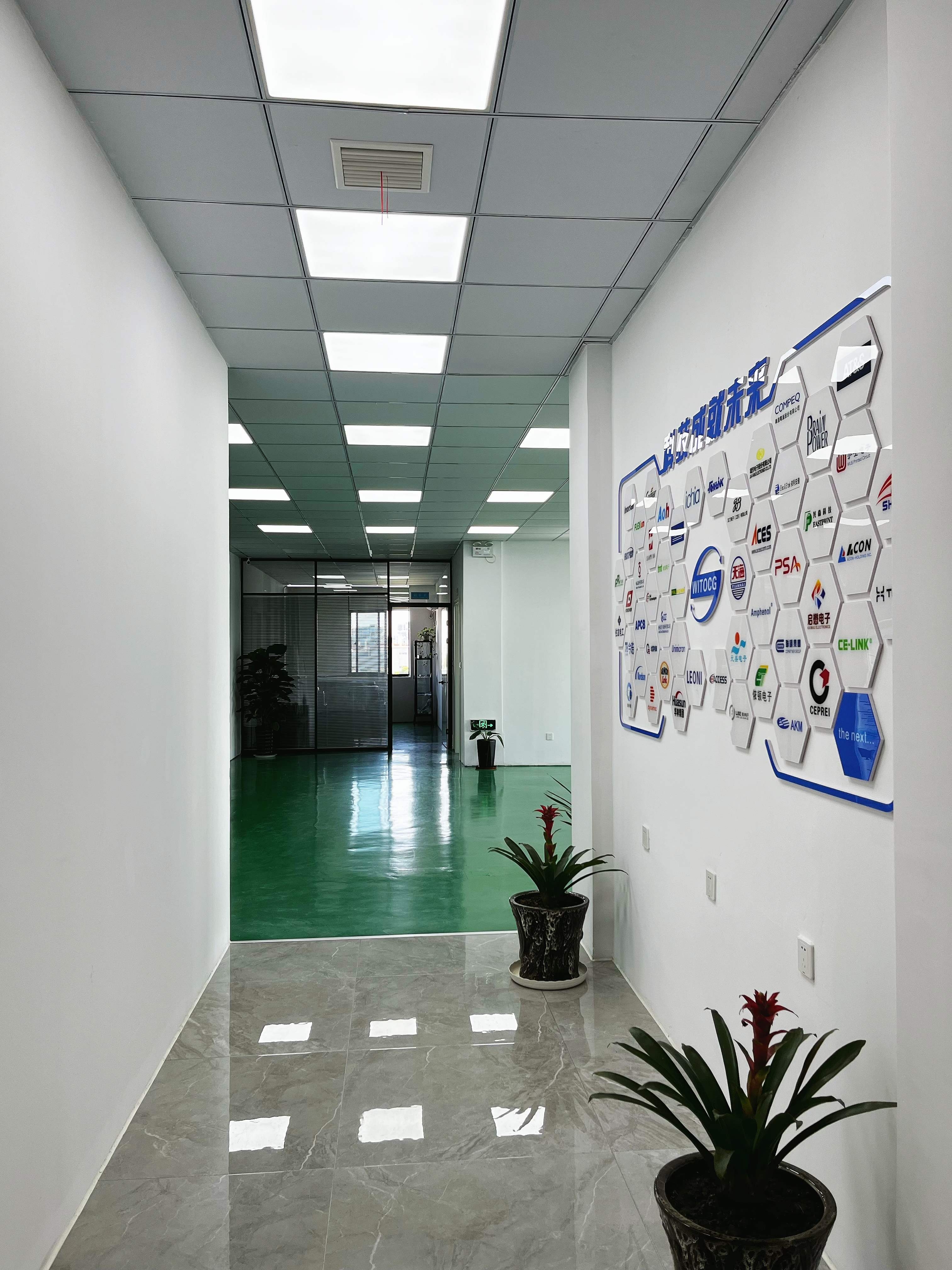 1718697155868927.jpg 1718697155868927.jpg